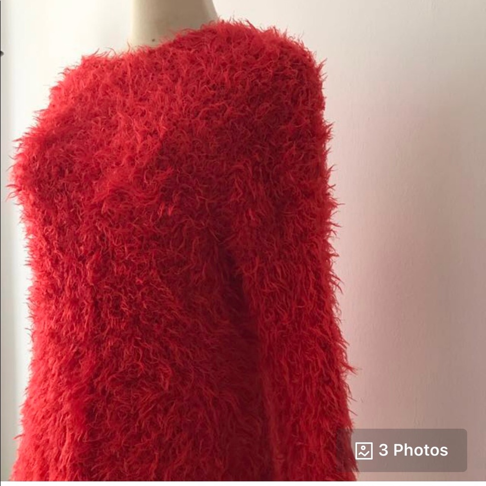 VIP fur pulloverNWT - Picture 2 of 7